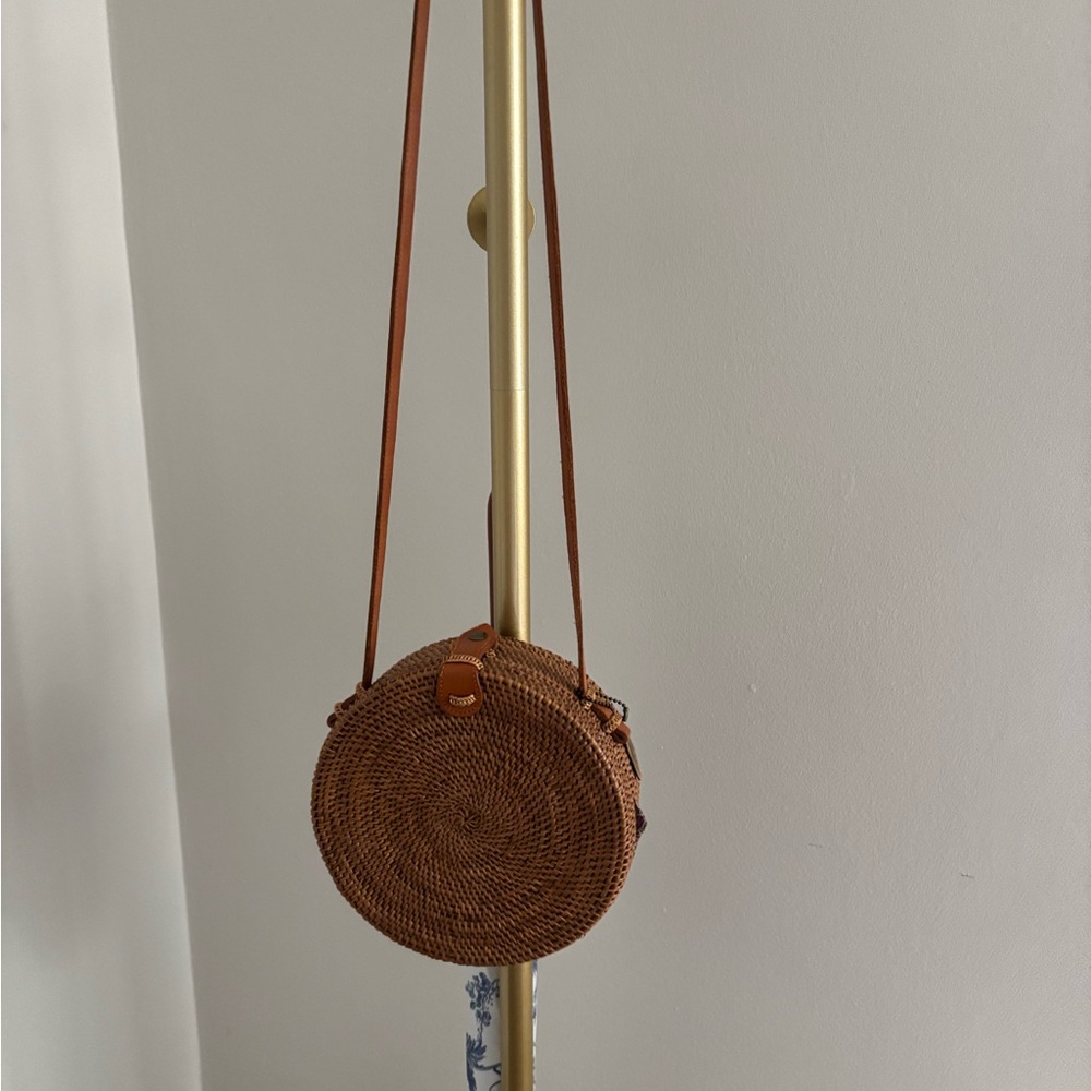 Round Woven Crossbody Bag - Brown